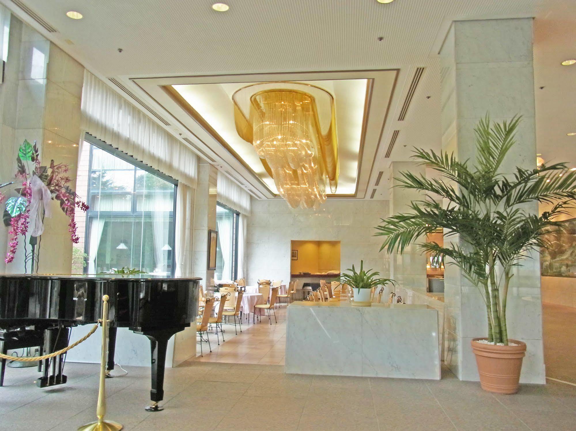 Hotel Pearl Garden Takamatsu Eksteriør bilde